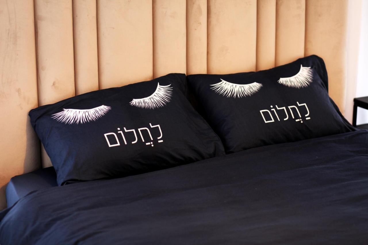 Mini Penthouse Near The Beach Netanya Bagian luar foto