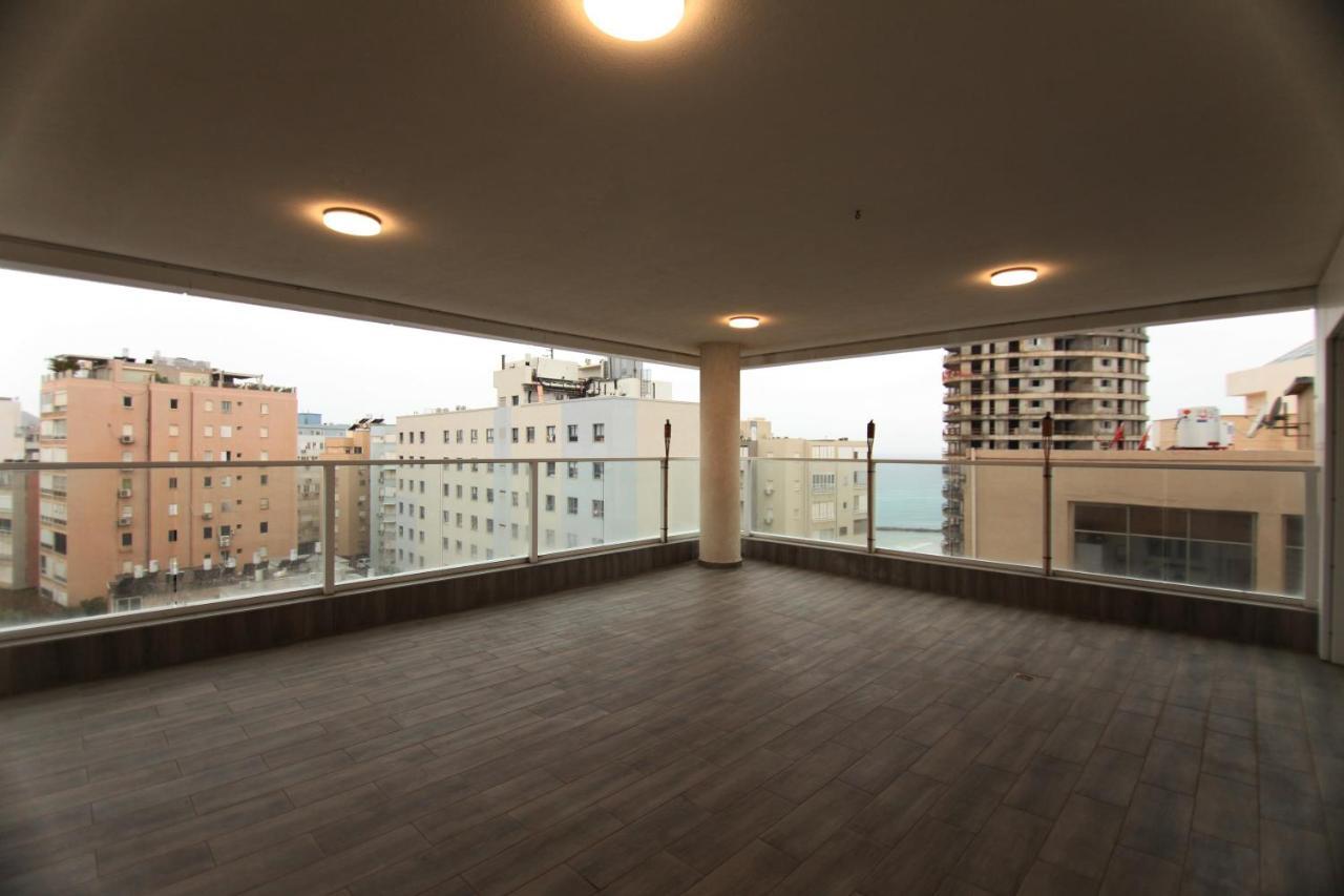 Mini Penthouse Near The Beach Netanya Bagian luar foto