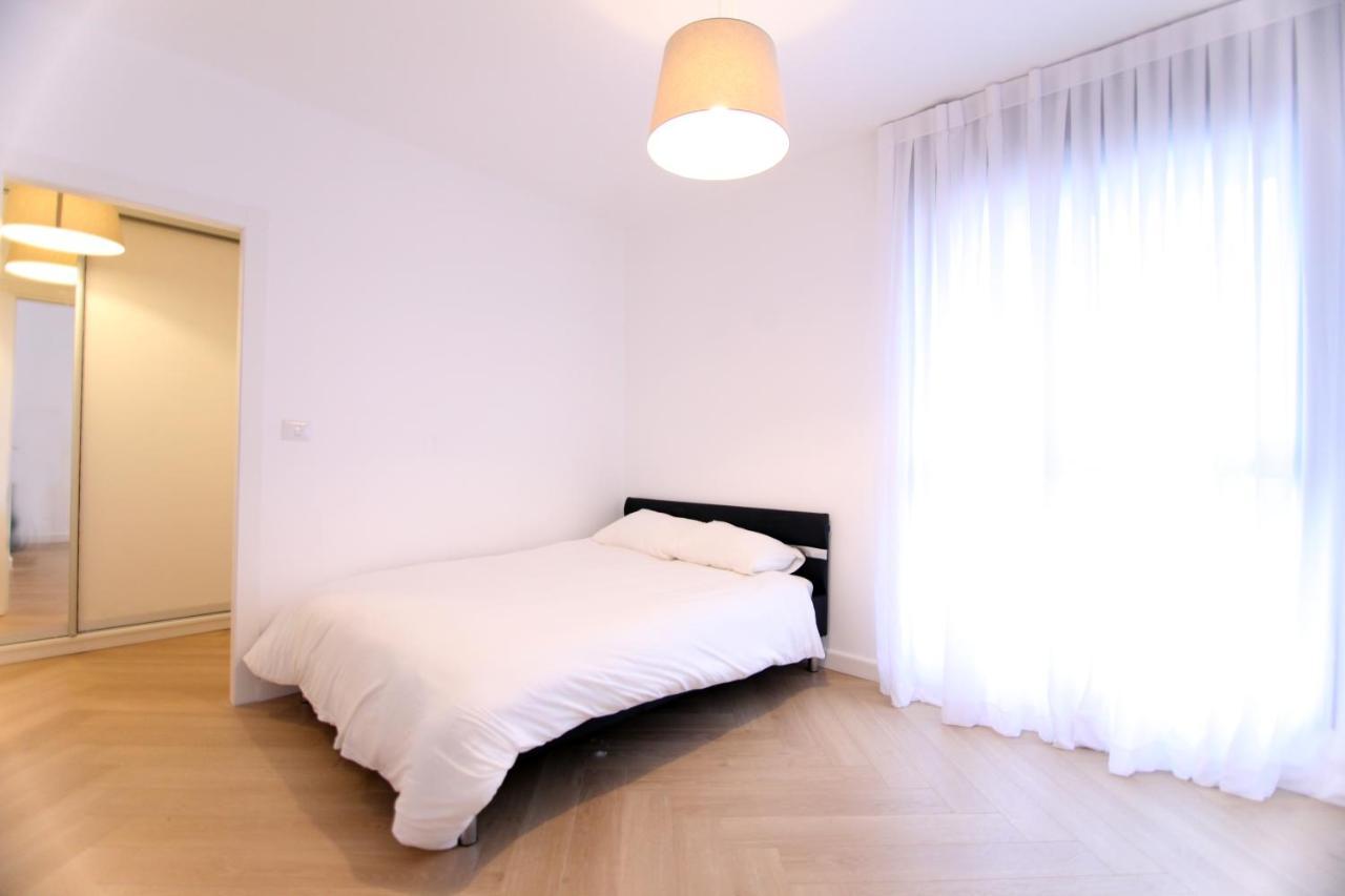 Mini Penthouse Near The Beach Netanya Bagian luar foto